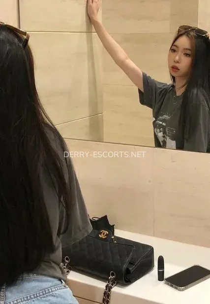 Derry escorts Mona — 3