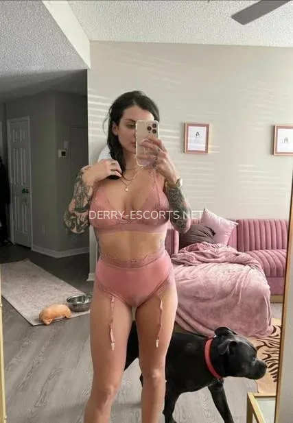 Derry escorts Amarinda — 1