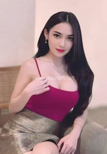 Derry escorts Olivia — 5