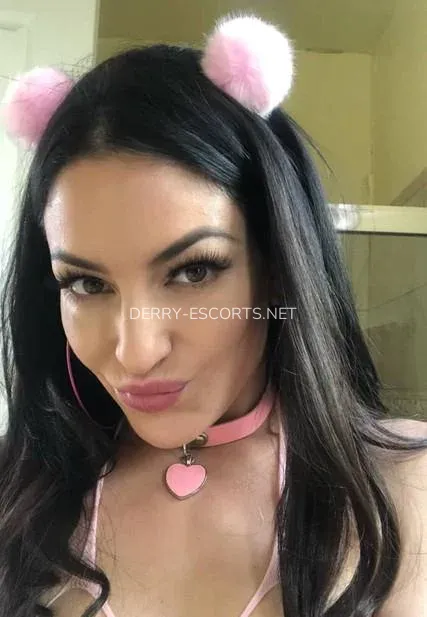 Derry escorts Natalie — 1