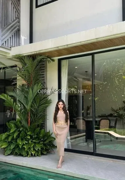 Derry escorts Camryn — 4