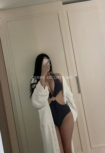 Escort djevojka Chloe - Derry