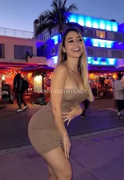 Derry escorts Emma — 3