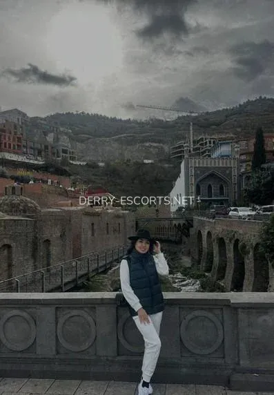 Derry escorts Margareta — 6