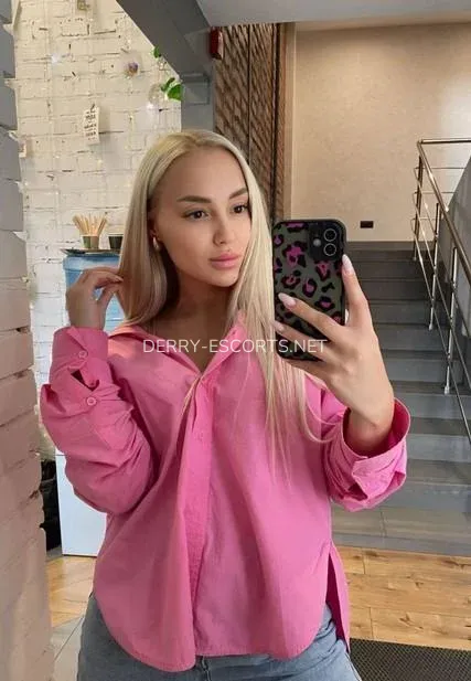 Derry escorts Sabrina — 3