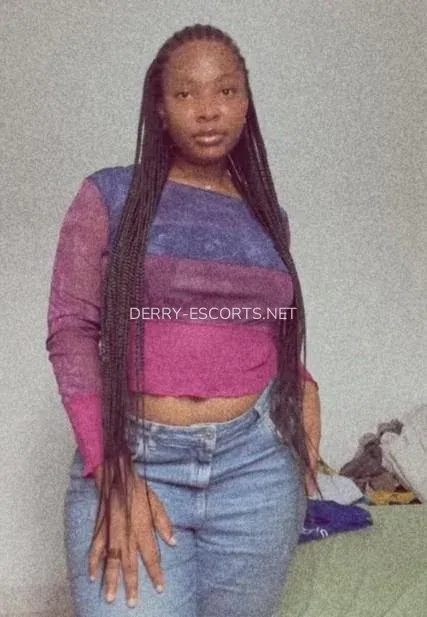 Derry escorts Viola — 3