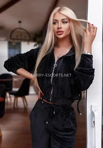 Derry escorts Alice — 5