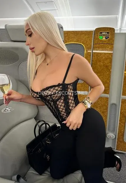 Derry escorts Monica — 5