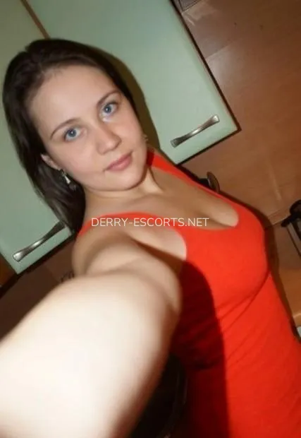 Derry escorts Josefin — 2