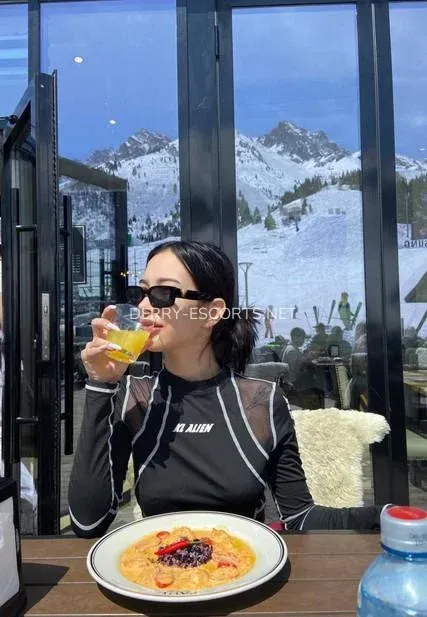 Derry escorts Brooklyn — 6