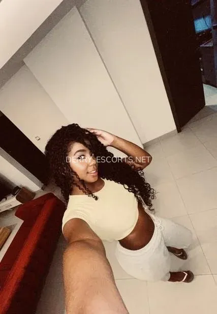 Derry escorts Ellen — 8