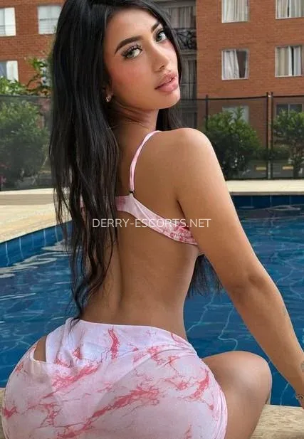 Derry escorts Angelina — 3