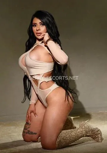 Derry escorts Cassidy — 3