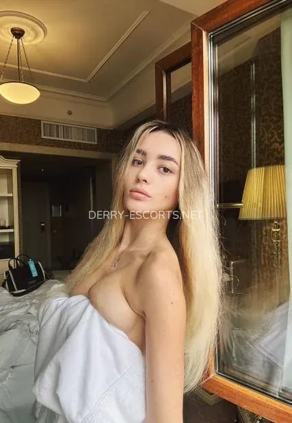 Derry escorts Valentina — 6