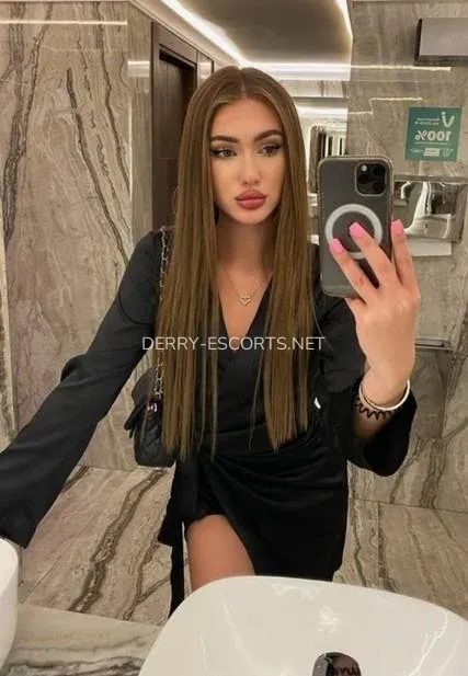 Derry escorts Kayla — 4
