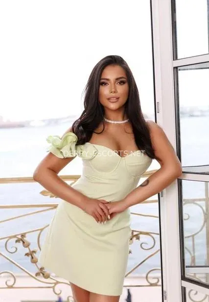 Derry escorts Marissa — 4