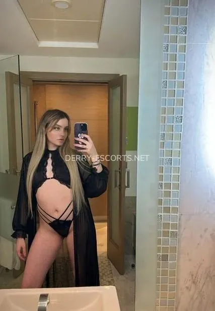 Derry escorts Kaylee — 4