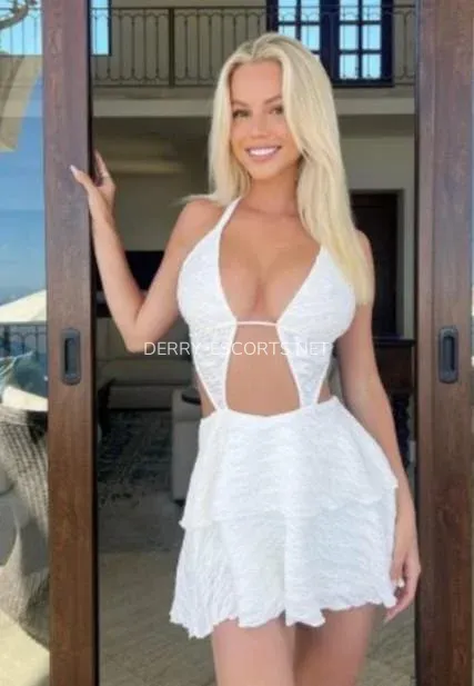 Derry escorts Karina — 3