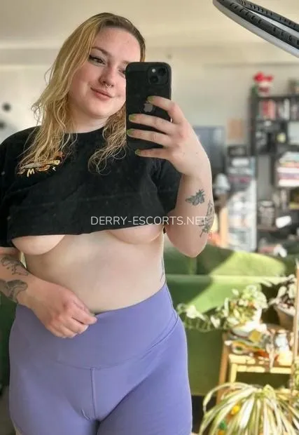 Derry escorts Therese — 2
