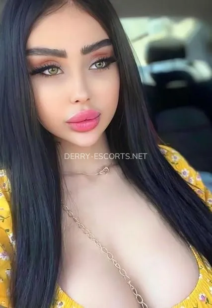 Derry escorts Inger — 2