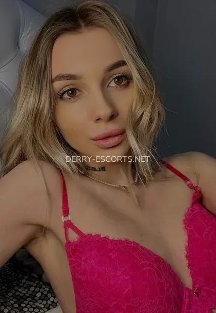 Derry escorts Zoey — 3