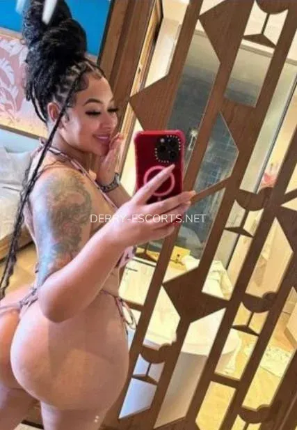 Derry escorts Amanda — 1