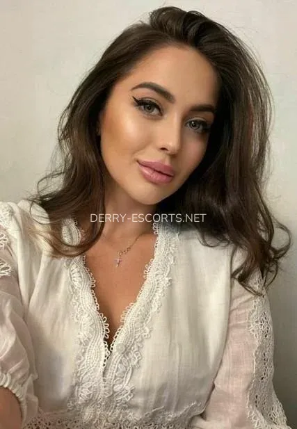 Derry escorts Breanna — 5