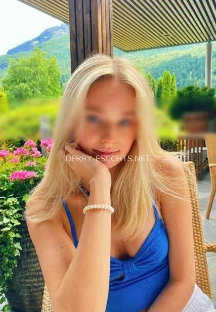 Derry escorts Mikayla — 3