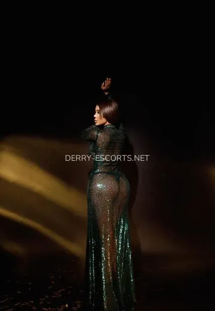 Derry escorts Maggie — 4