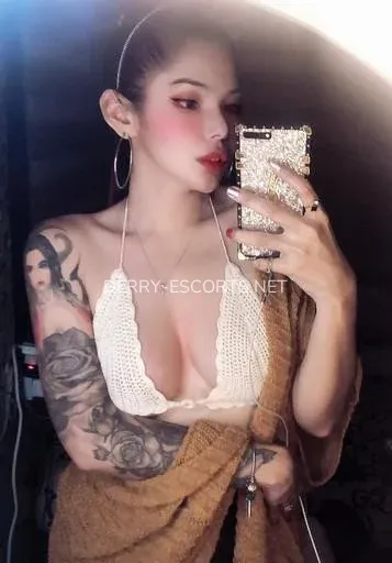 Derry escorts Kathryn — 5