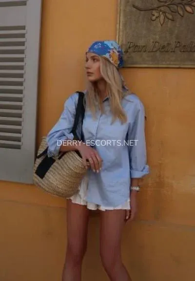 Derry escorts Courtney — 3