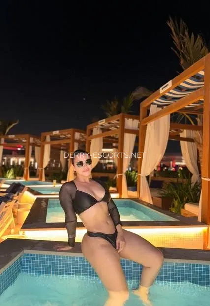 Derry escorts Kerstin