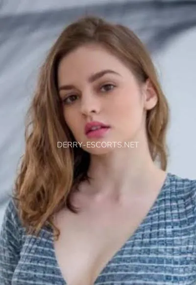 Escort djevojka Zoey - Derry