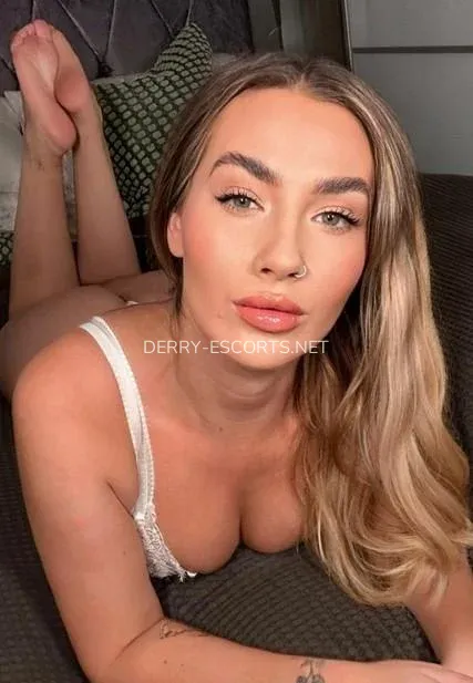 Derry escorts Kyra — 5