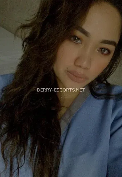 Derry escorts Sandra — 3