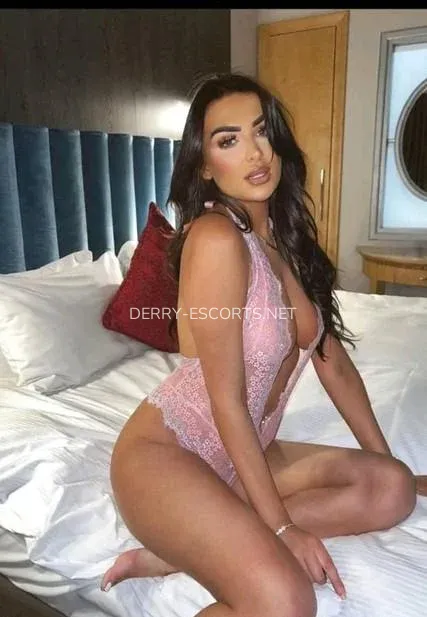 Derry escorts Cassandra — 3