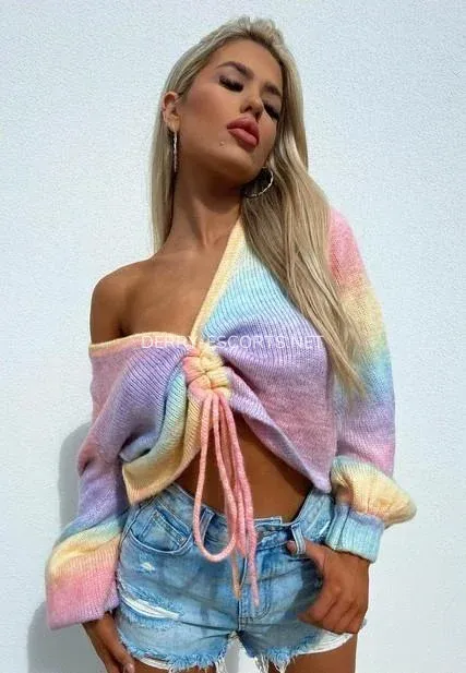 Derry escorts Madeleine — 6