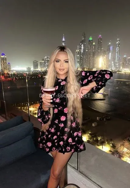 Derry escorts Violante — 6