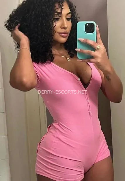 Derry escorts Sabrina — 1