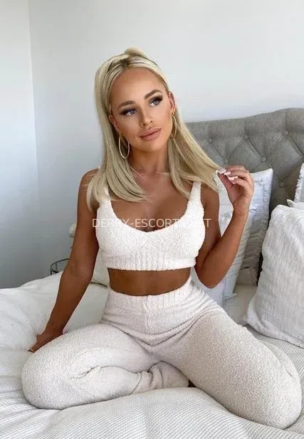 Derry escorts Abigail — 5