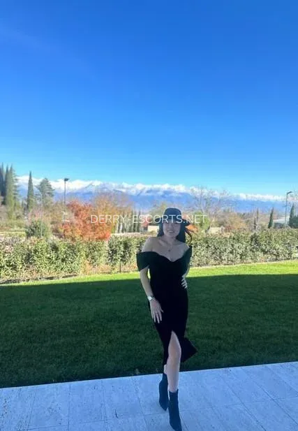 Derry escorts Margareta — 5