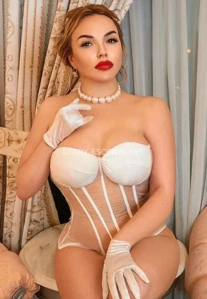 Derry escorts Oriana — 5