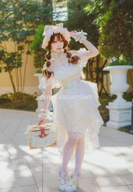 Derry escorts Lydia — 3