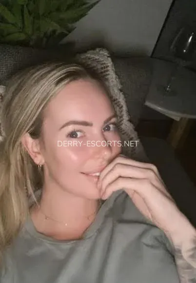 Derry escorts Hailey — 1