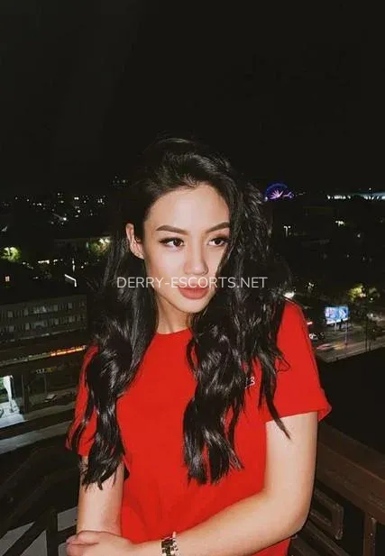 Derry escorts Virginia — 7