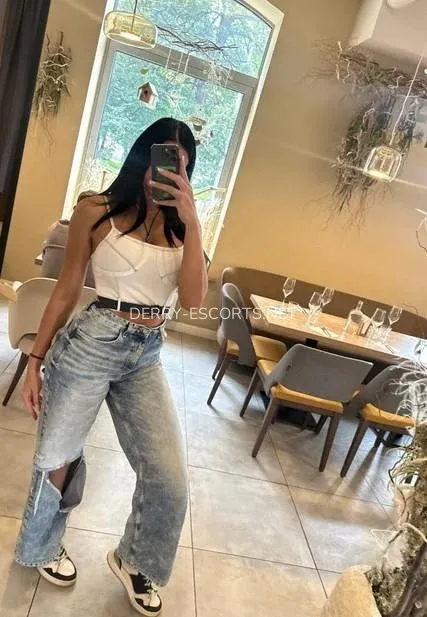 Derry escorts Bella — 7