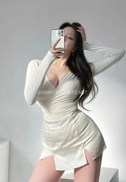 Derry escorts Amanda — 1