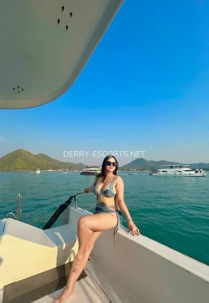 Derry escorts Ingrid — 3