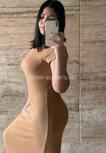 Derry escorts Carina — 2
