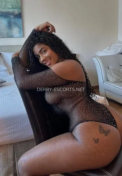 Derry escorts Ellen — 1
